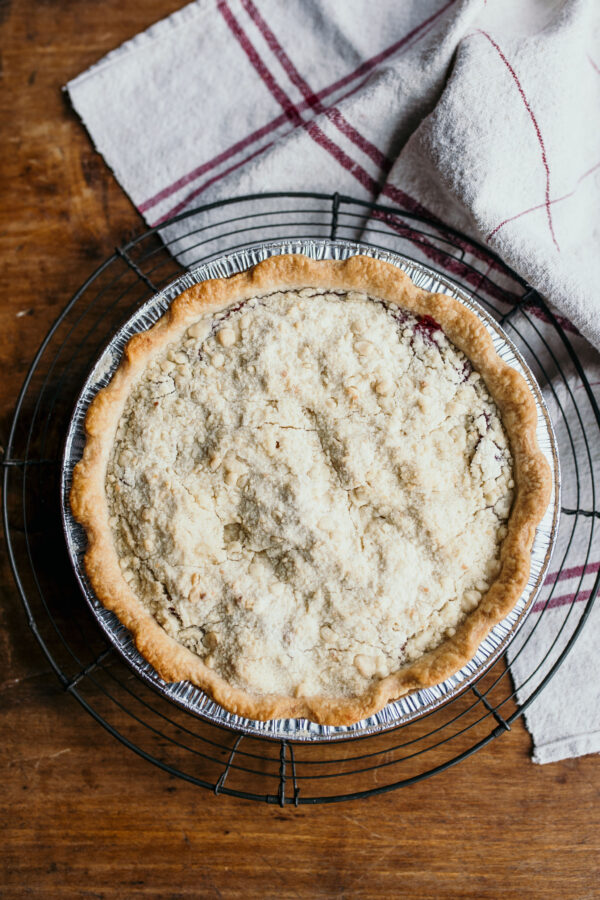 Summerberry Streusel Pie