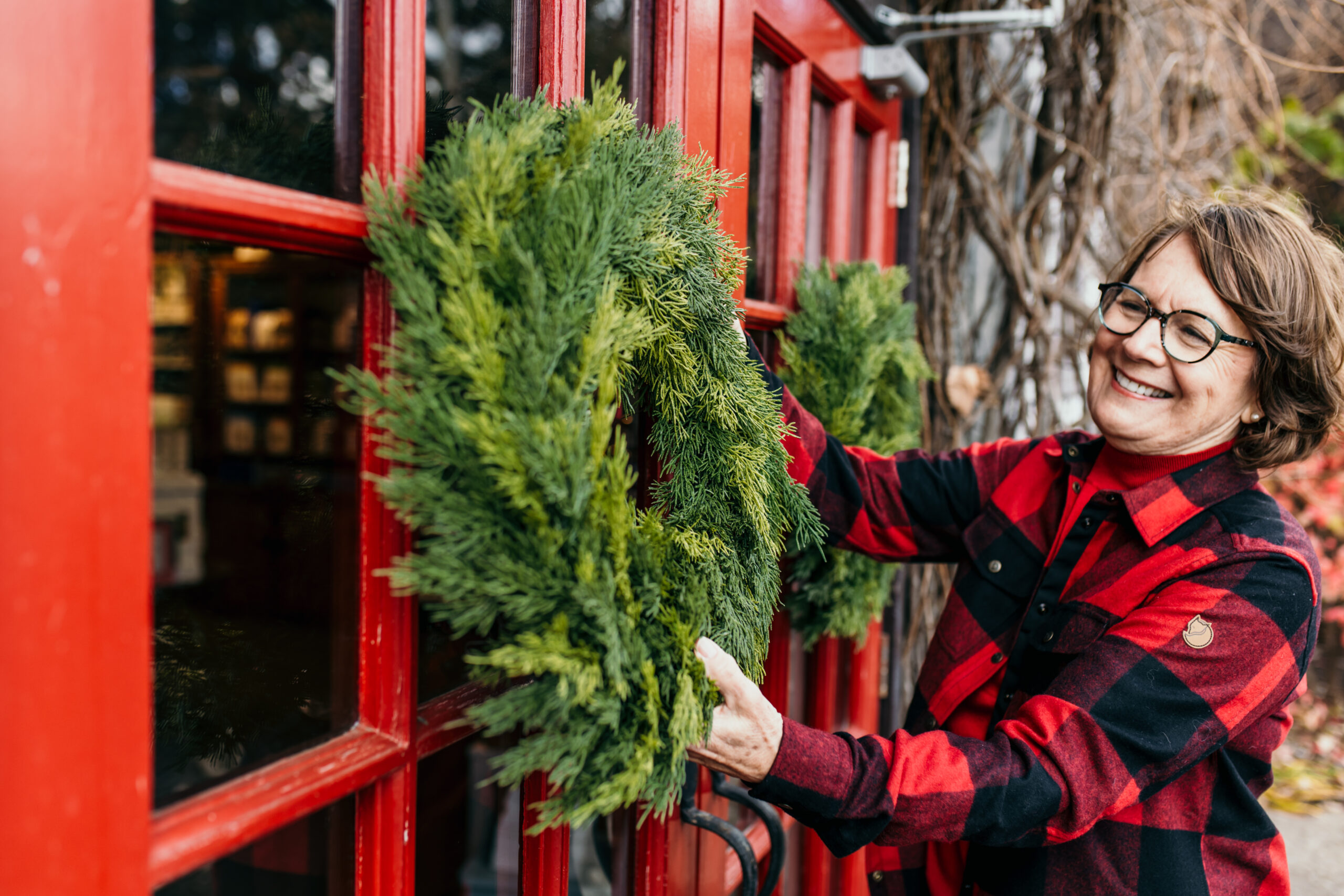 springridge farm - barn - exterior - winter - christmas (6)